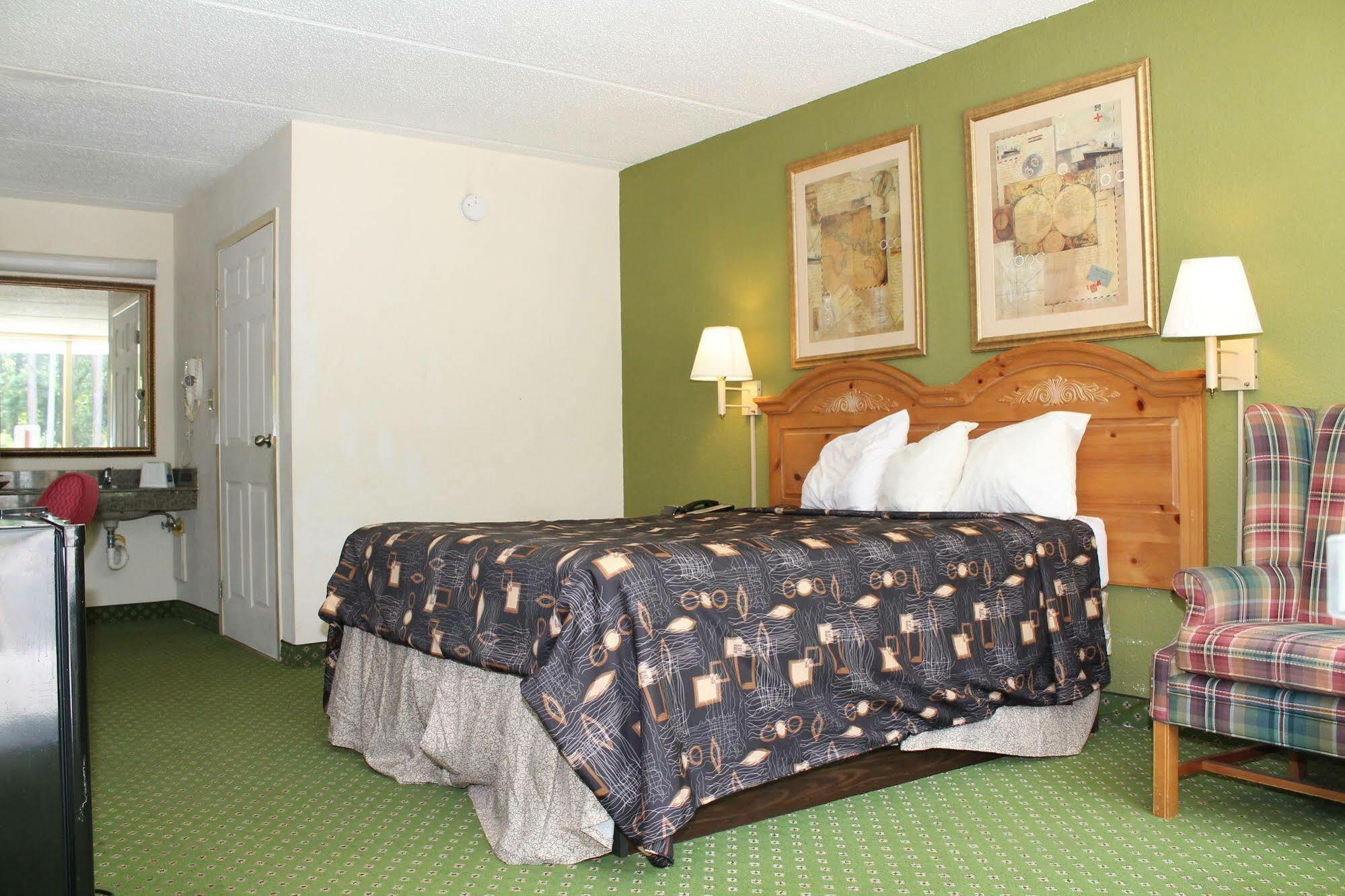 Travelers Inn Kingsland Luaran gambar